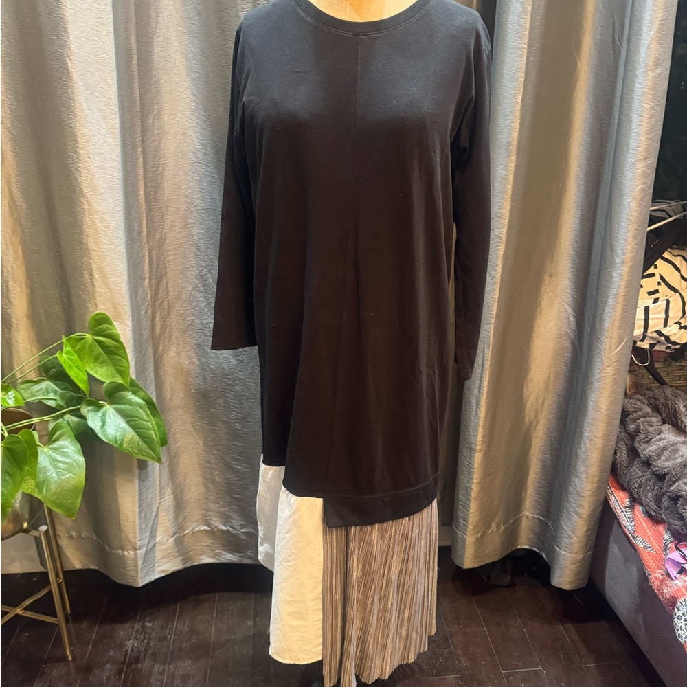 Black Long Sleeve Women's Sweatshirt With Fabric Mix
